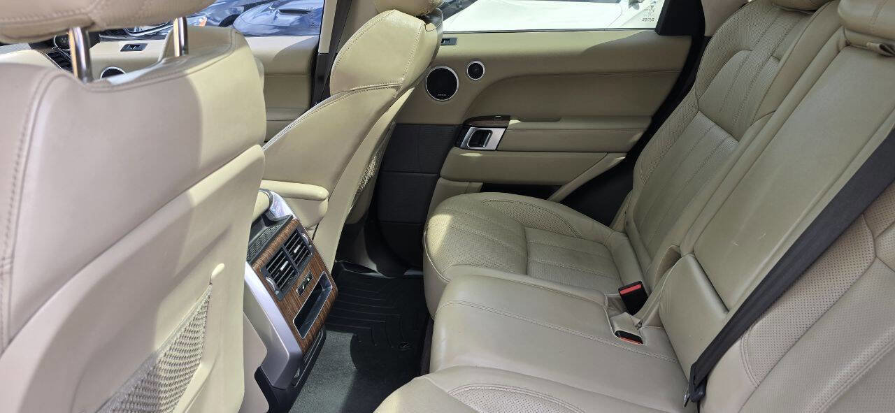 Used 2014 Land Rover Range Rover Sport HSE image 14
