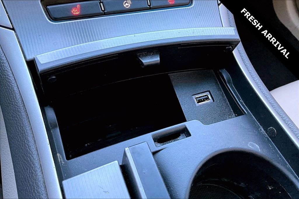 Used 2019 Lincoln MKZ Reserve w/ Reserve Plus Package image 15