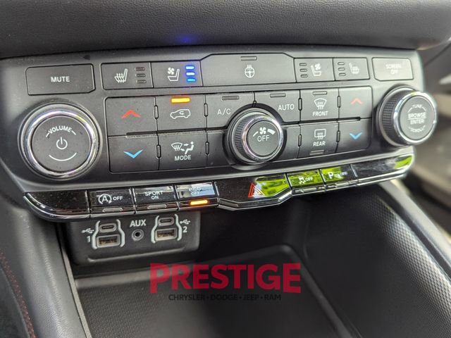 Used 2024 Dodge Durango GT image 27