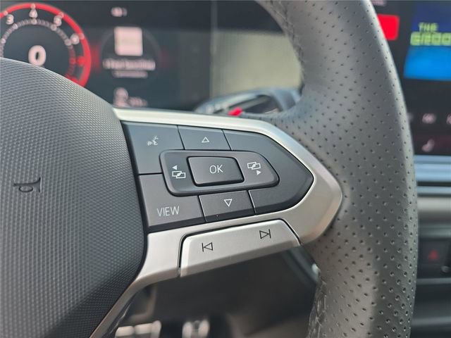 New 2026 Volkswagen Tiguan SE R-Line FWD image 21