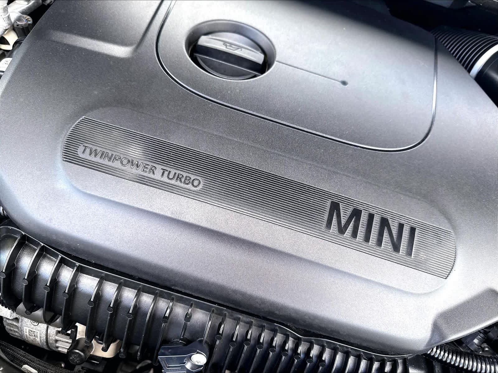 Used 2022 MINI Cooper Clubman S w/ Premium Package FWD image 33
