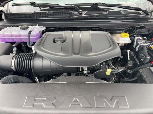 New 2026 RAM 1500 Express AWD/4WD image 35