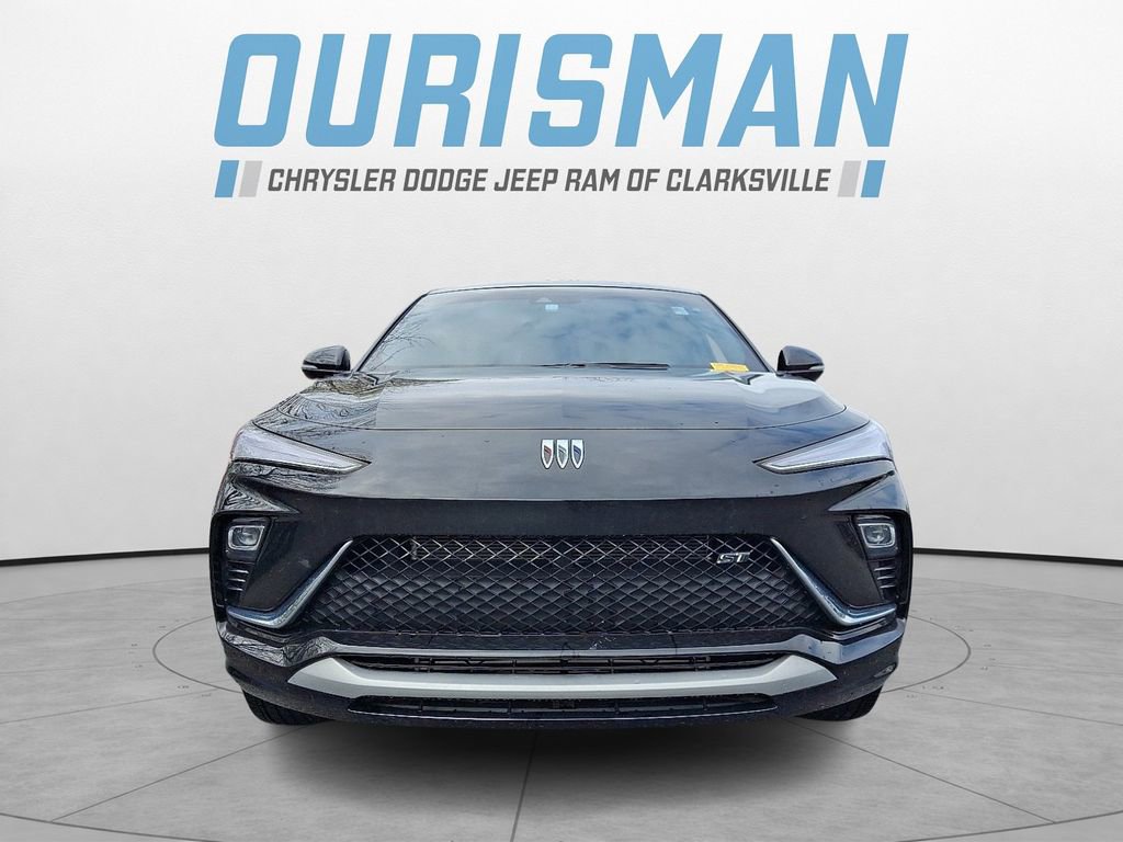 Used 2025 Buick Envista Sport Touring w/ Convenience I Package image 2