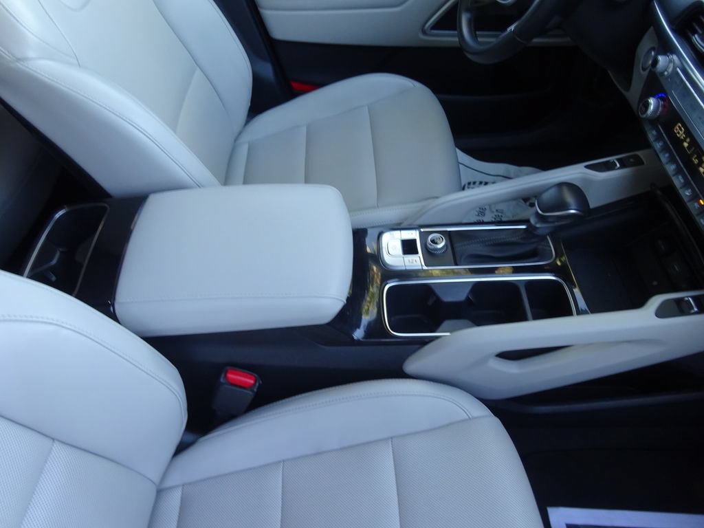 Used 2022 Kia Telluride S FWD image 18