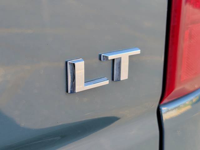 Used 2025 Chevrolet Silverado 1500 LT AWD/4WD image 28