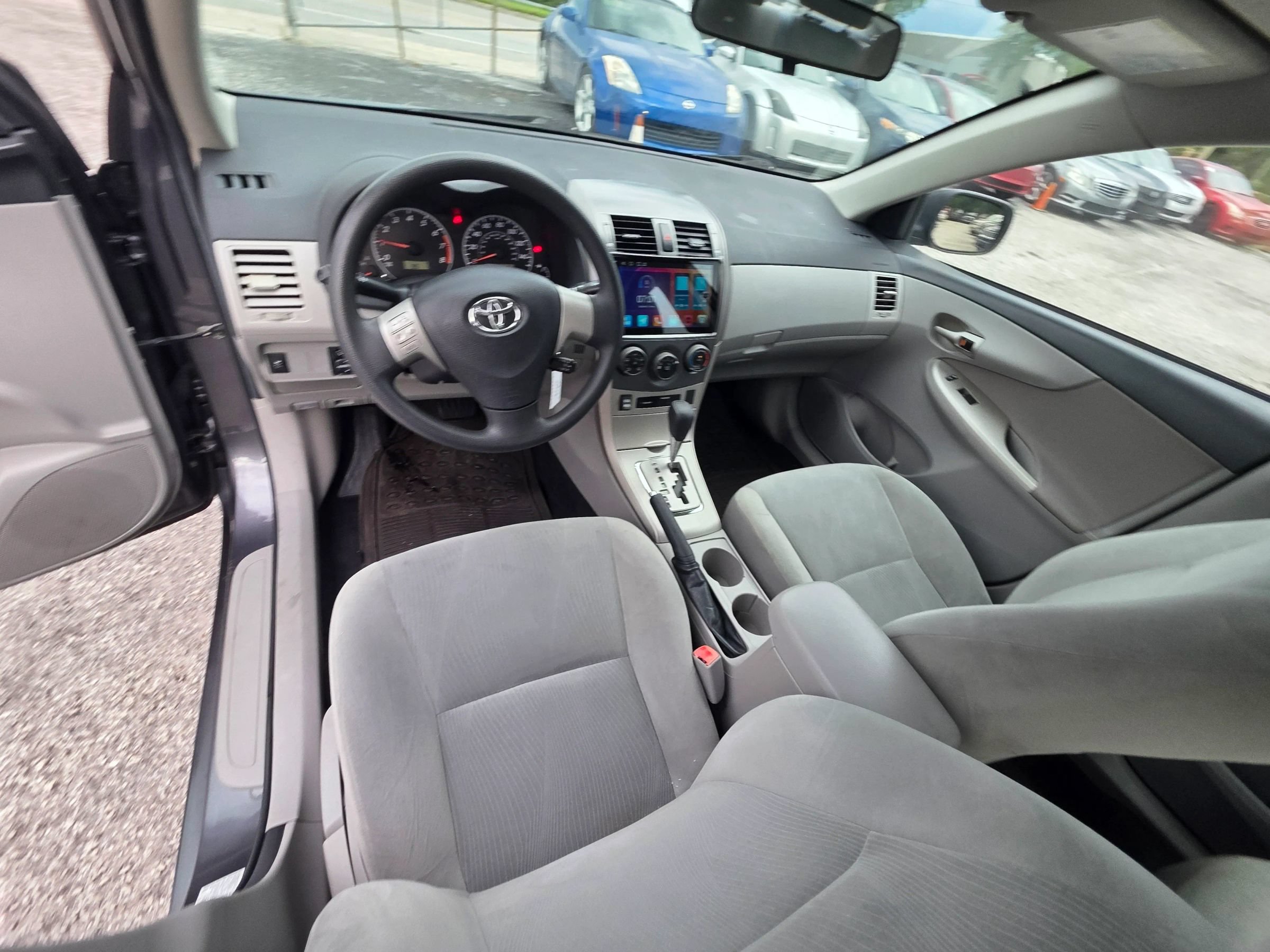 Used 2012 Toyota Corolla LE FWD image 14