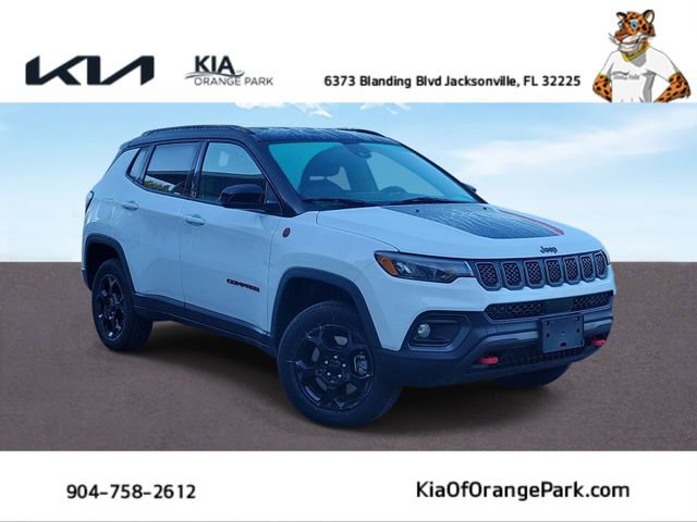 Used 2024 Jeep Compass Trailhawk AWD/4WD image 1