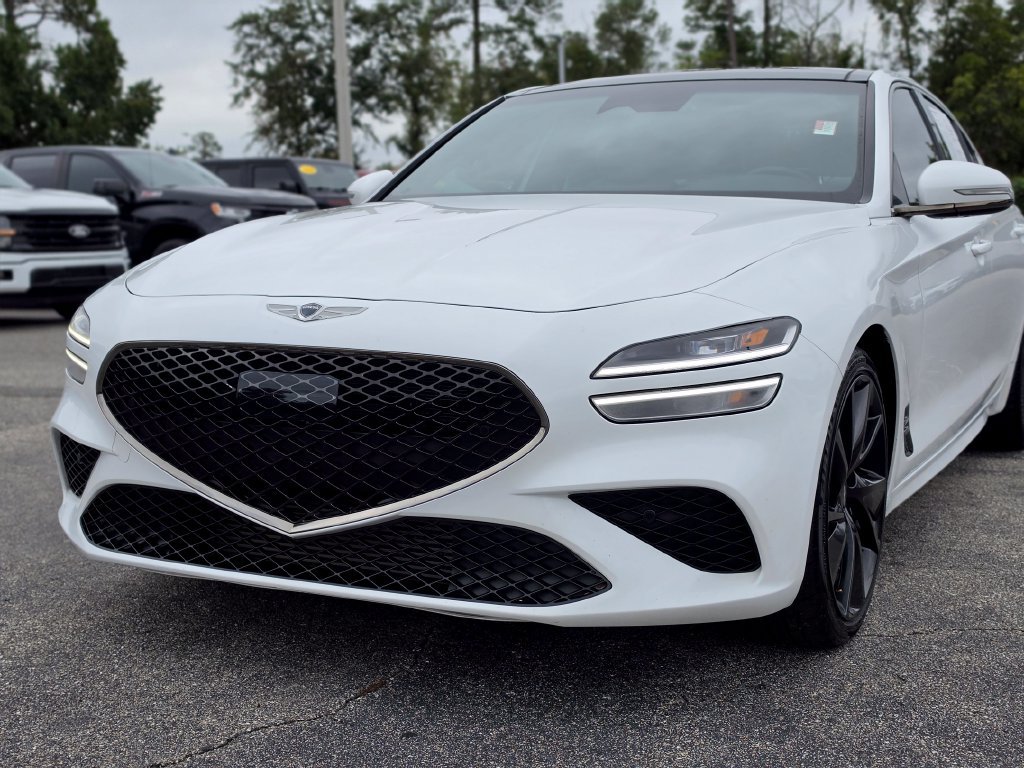 Used 2023 Genesis G70 2.0T w/ Sport Prestige Package RWD image 13