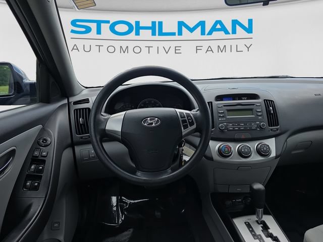 Used 2010 Hyundai Elantra GLS FWD image 21