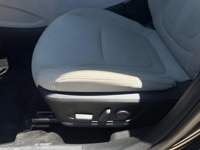 Used 2025 Hyundai Tucson SEL FWD image 24