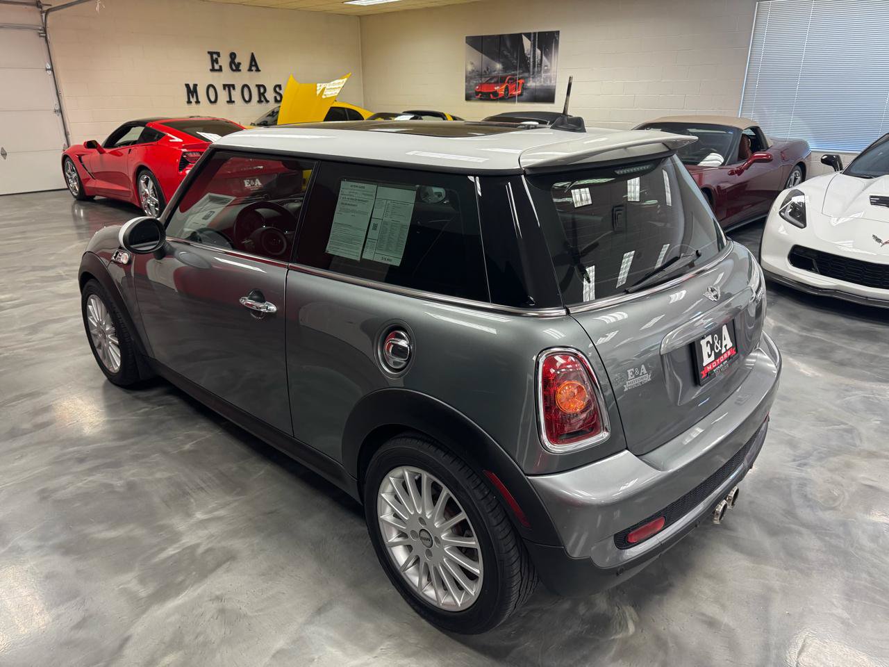 Used 2009 MINI Cooper S FWD image 9