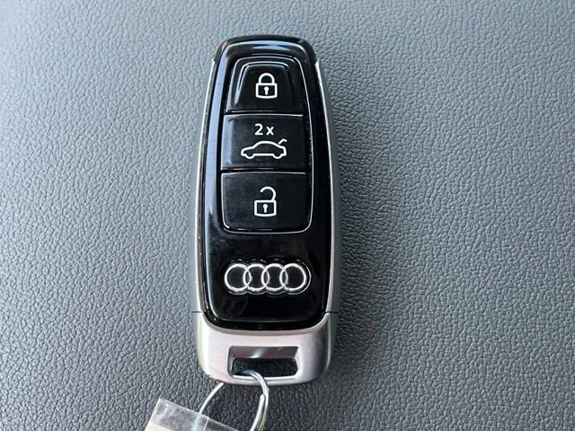 Used 2025 Audi Q7 3.0T Premium Plus AWD/4WD image 24