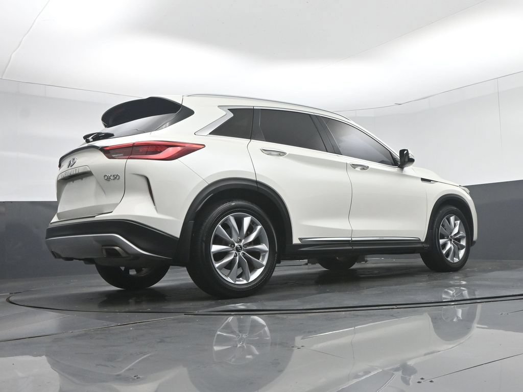 Used 2019 INFINITI QX50 Luxe w/ Navigation Package FWD image 56