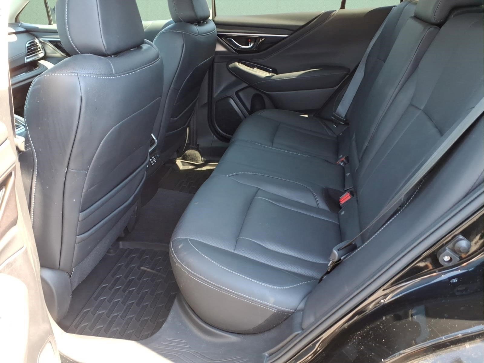 Used 2024 Subaru Outback Limited AWD/4WD image 21