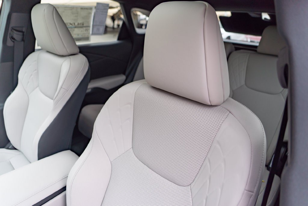 New 2026 Lexus RX 350 Premium w/ Convenience Package FWD image 18