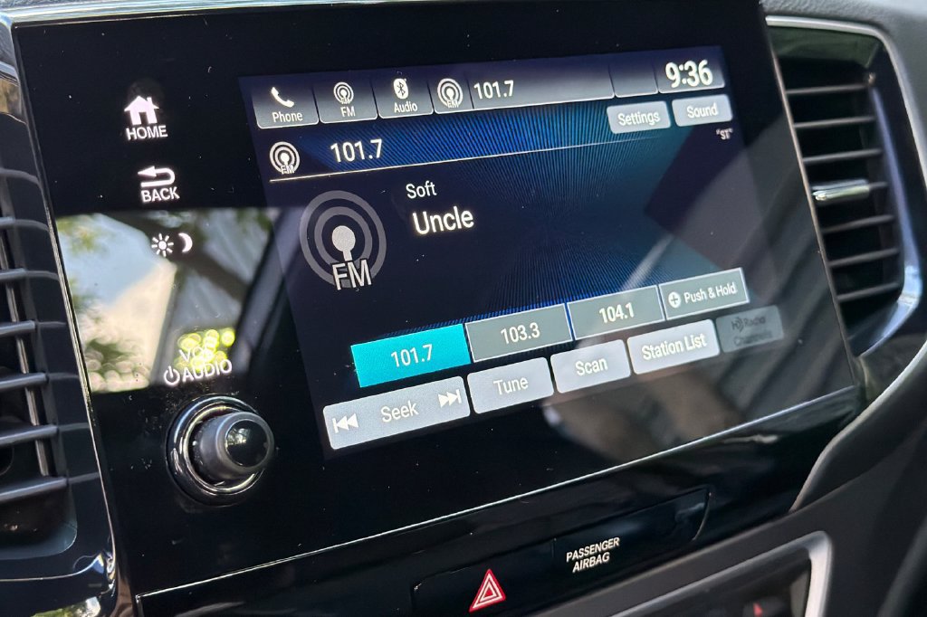 Certified 2023 Honda Passport EX-L image 15