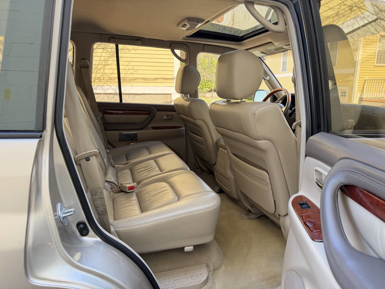 Used 2001 Lexus LX 470 4WD image 24