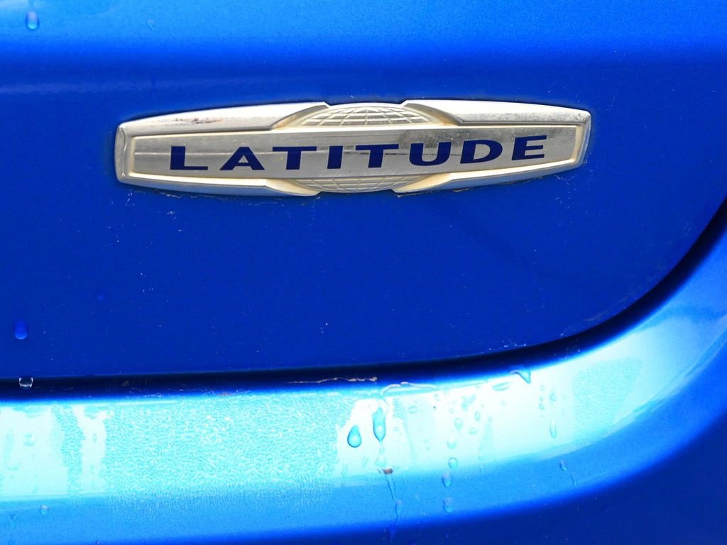 Used 2022 Jeep Compass Latitude w/ Convenience Group image 24