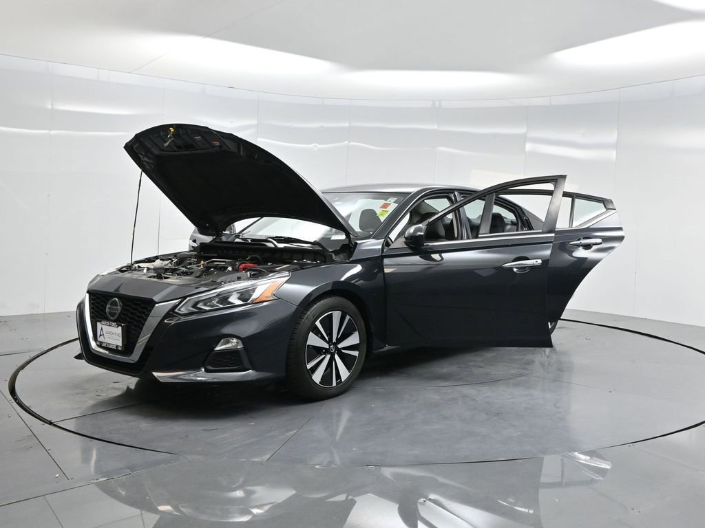 Used 2022 Nissan Altima 2.5 SV image 47