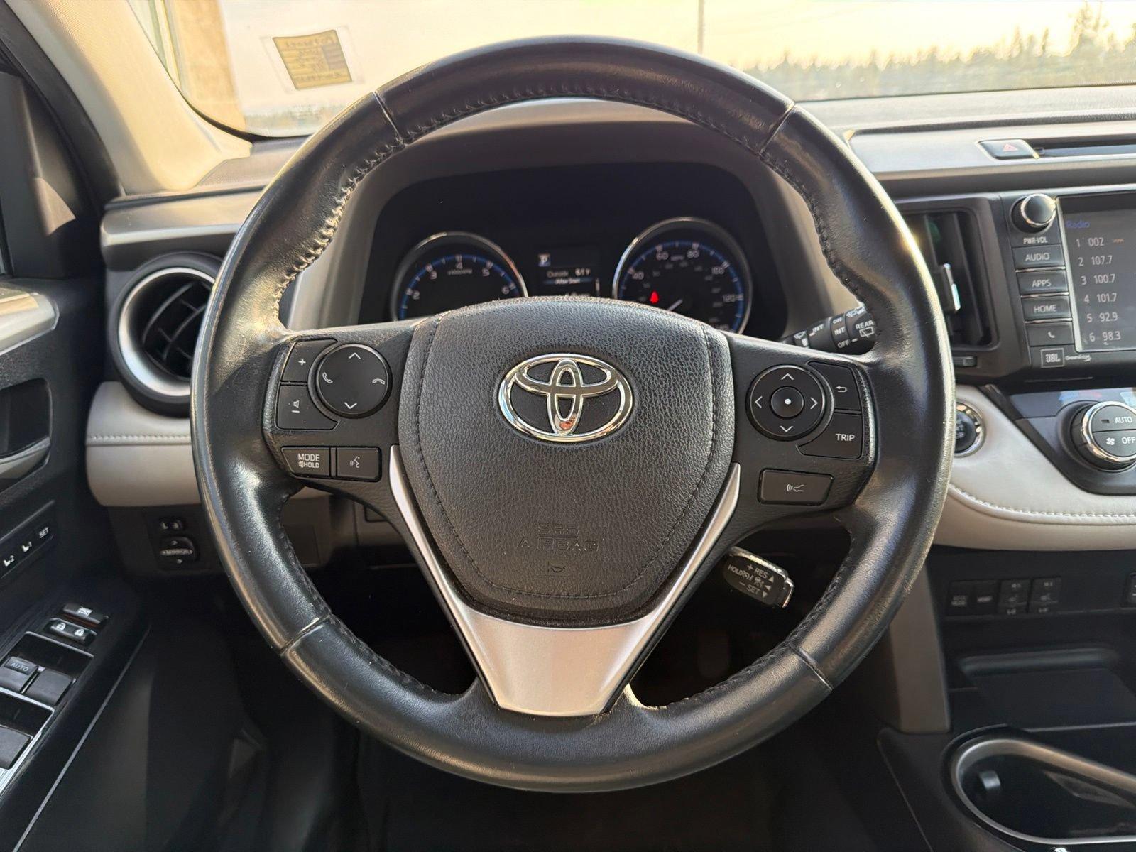 Used 2016 Toyota RAV4 Limited w/ Advanced Technology Package AWD/4WD image 11