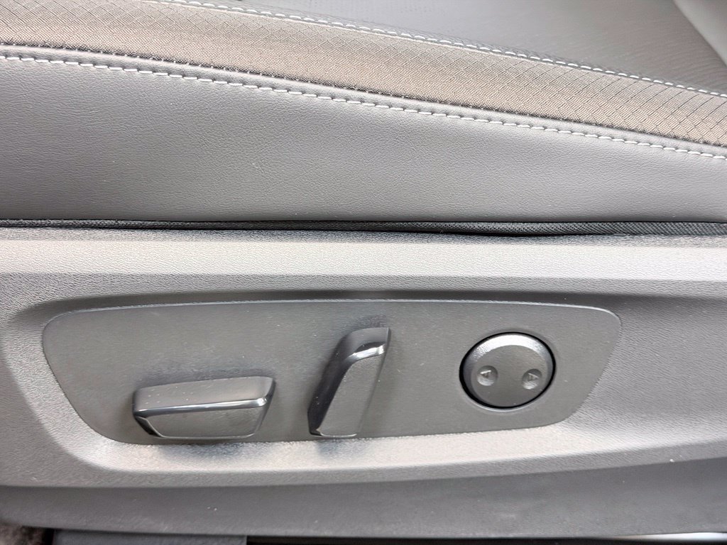 New 2026 Nissan Pathfinder SL AWD/4WD image 12