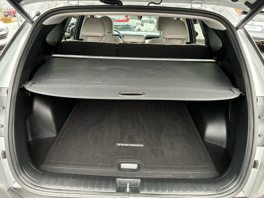 Used 2023 Hyundai Tucson Limited w/ Cargo Package image 14