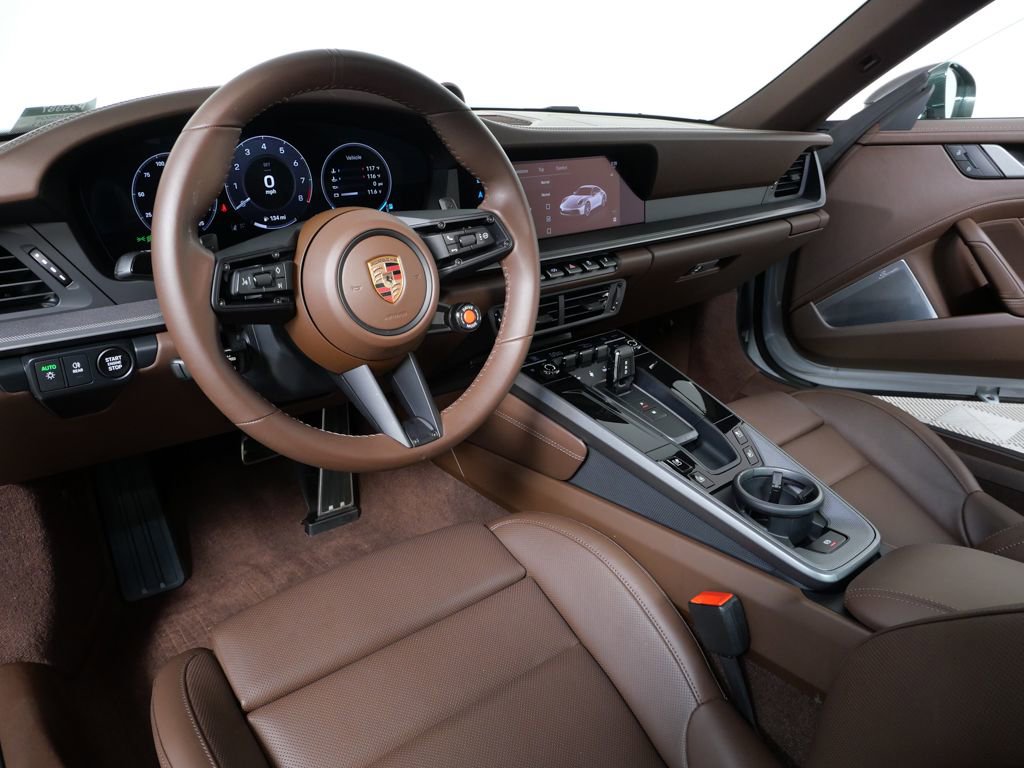 Certified 2025 Porsche 911 Carrera S image 4