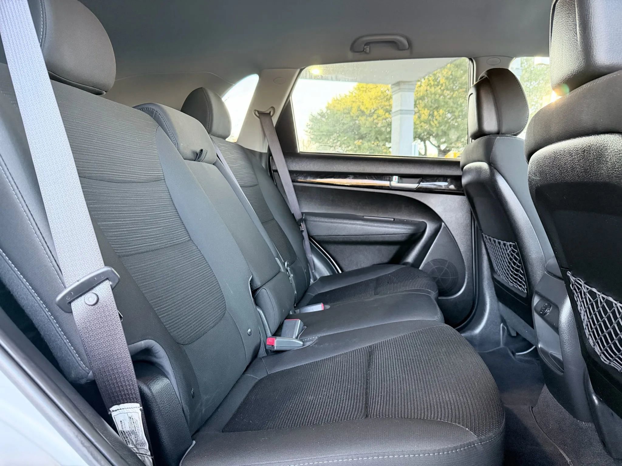 Used 2015 Kia Sorento LX image 13