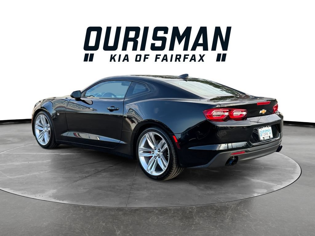 Used 2024 Chevrolet Camaro LT w/ Technology Package RWD image 4