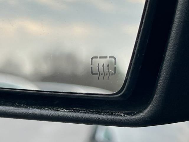 Used 2019 Jeep Cherokee Sport w/ Cold Weather Group image 34