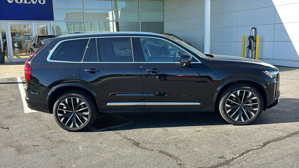 Certified 2026 Volvo XC90 B6 Plus AWD/4WD image 27