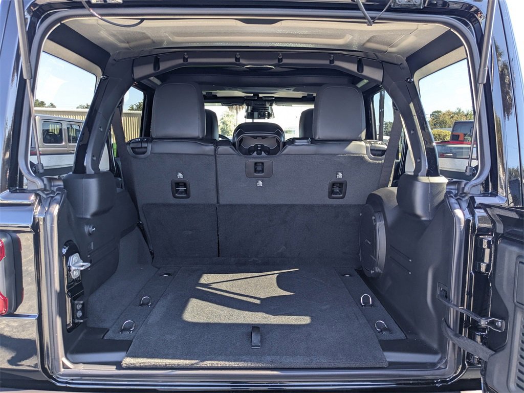 New 2026 Jeep Wrangler Sahara w/ Technology Group image 13