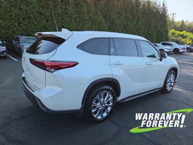 Used 2021 Toyota Highlander Limited AWD/4WD image 7