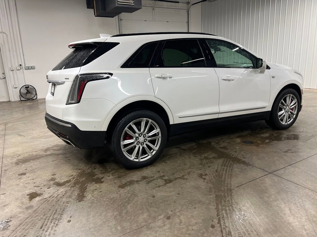 Certified 2023 Cadillac XT5 Sportv w/ Technology Package image 8