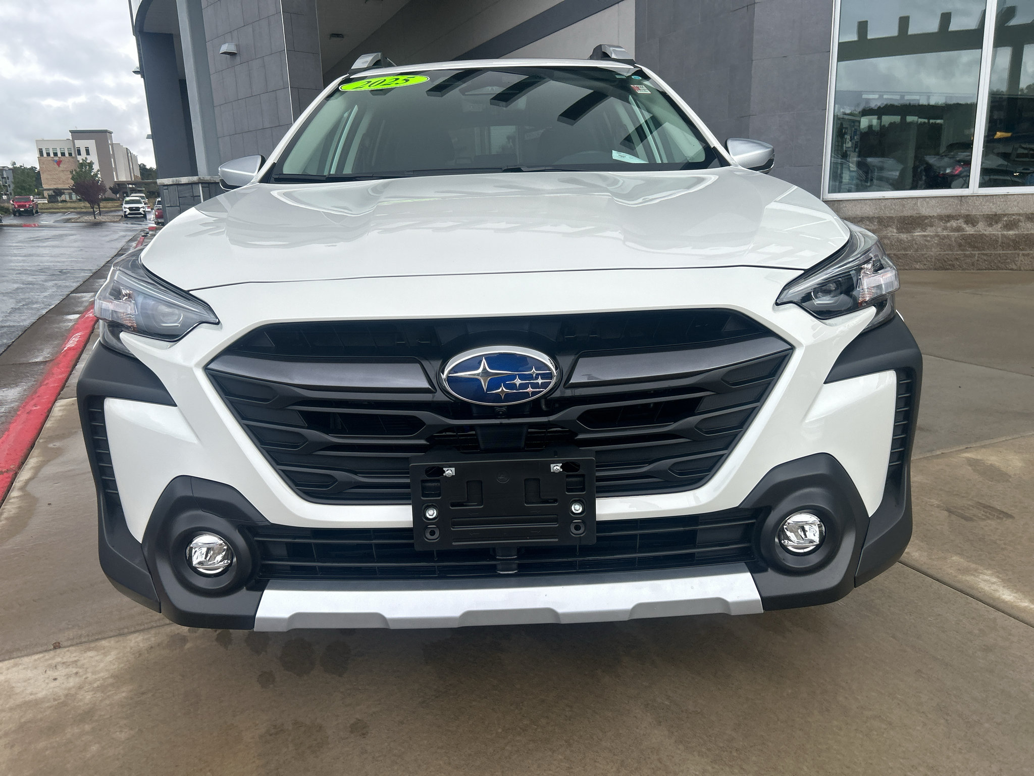 Used 2025 Subaru Outback Touring XT w/ Popular Package #2 AWD/4WD image 3