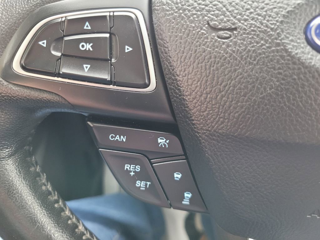 Used 2019 Ford Escape SEL image 26