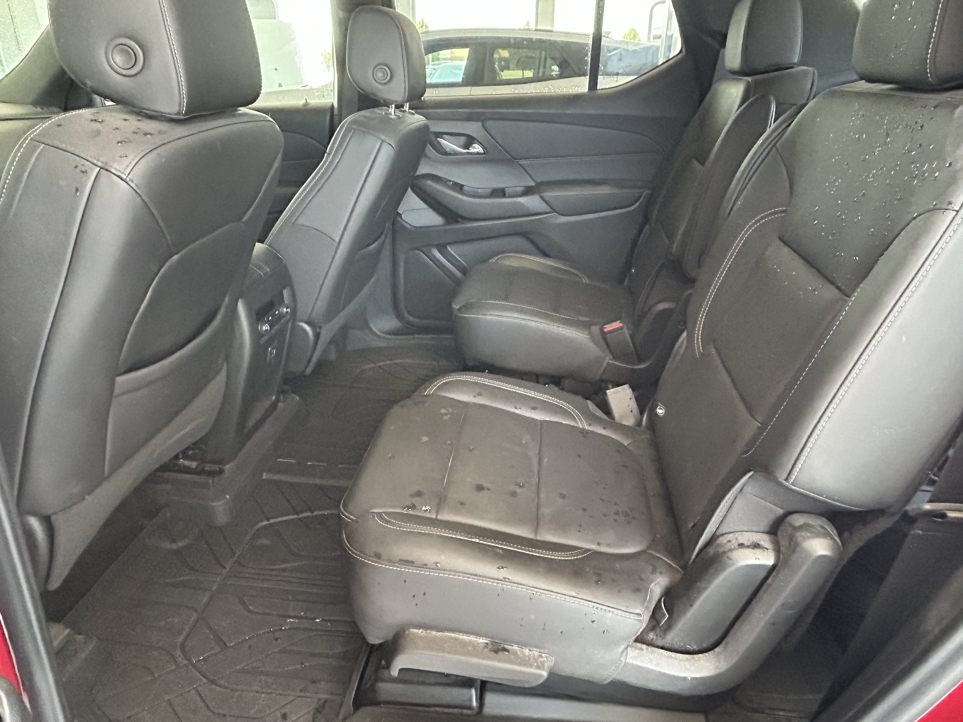 Used 2023 Chevrolet Traverse LT w/ LPO, Floor Liner Package AWD/4WD image 18