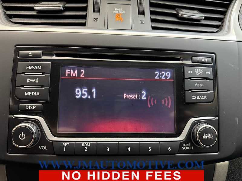 Used 2015 Nissan Sentra SV FWD image 22