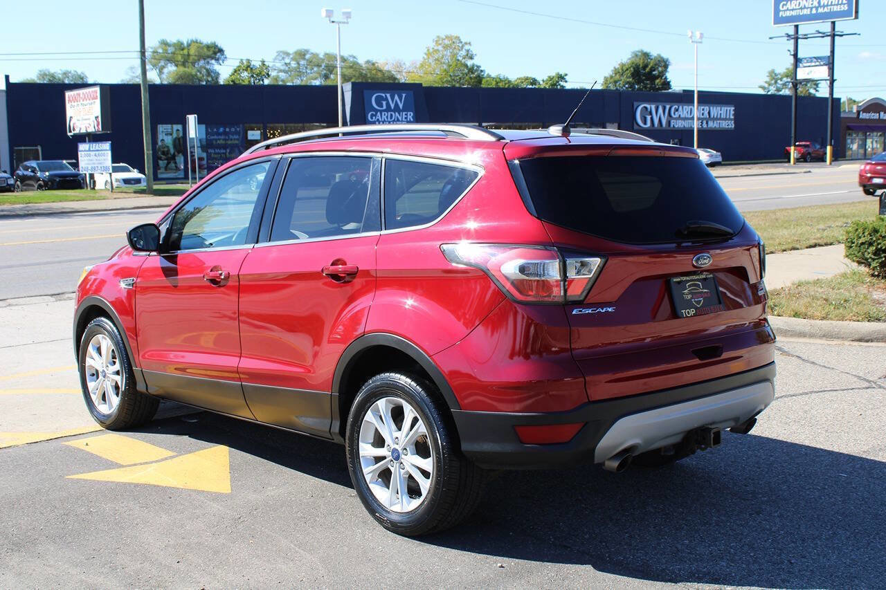 Used 2017 Ford Escape SE image 8