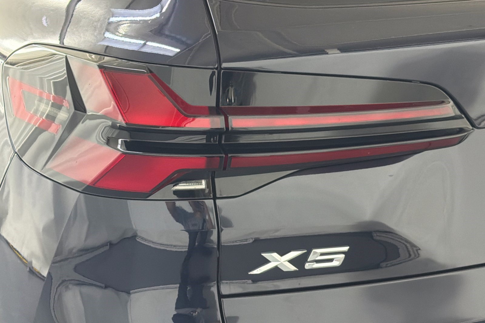 New 2026 BMW X5 xDrive50e w/ M Sport Package AWD/4WD image 26