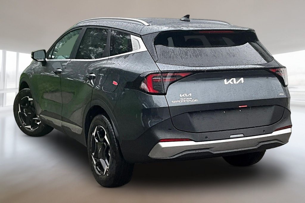New 2026 Kia Sportage EX AWD/4WD image 3