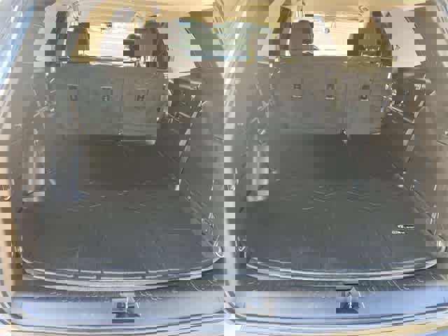 Used 2019 Chevrolet Traverse LS image 20