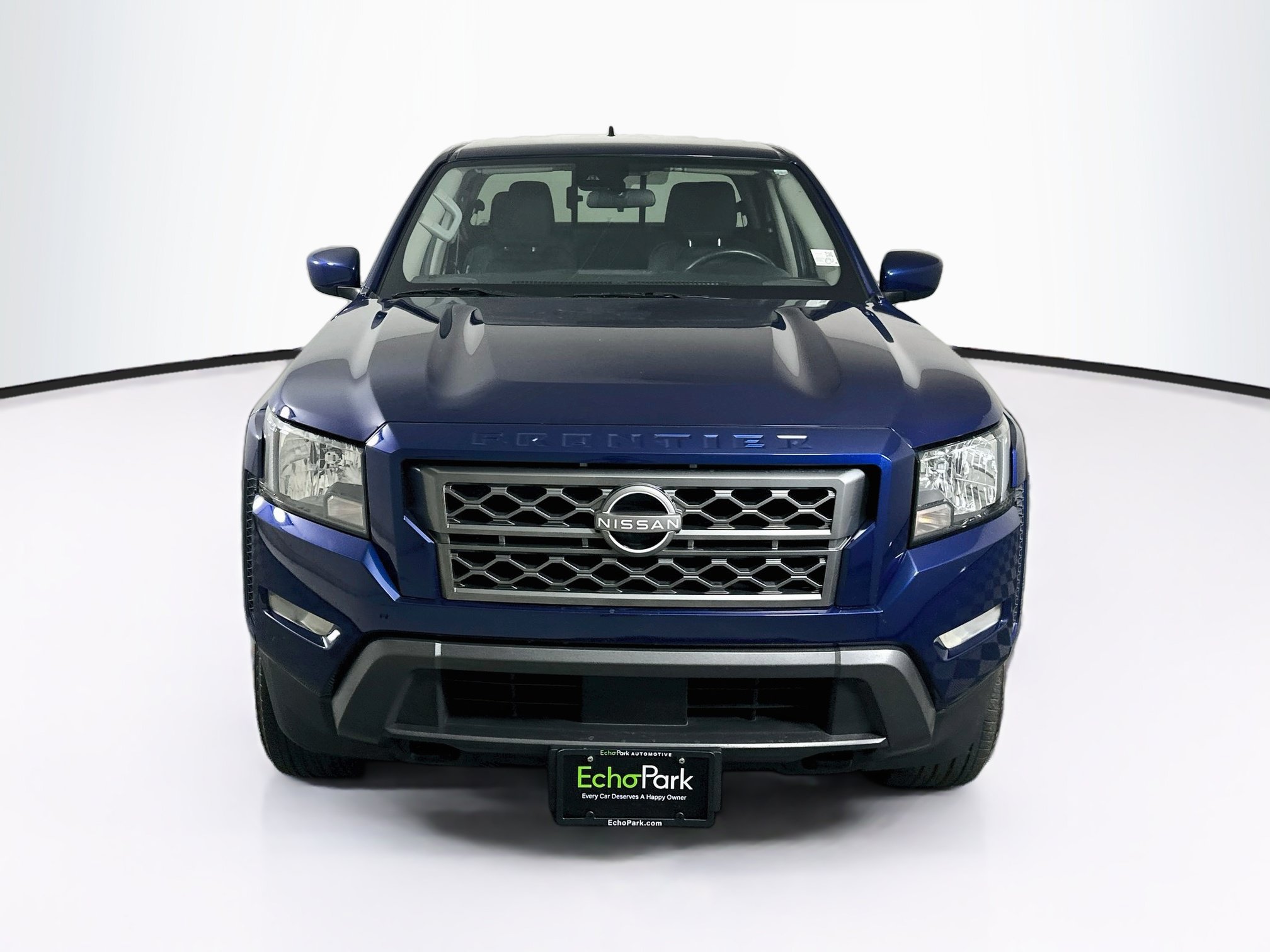 Used 2023 Nissan Frontier SV w/ Technology Package AWD/4WD image 2