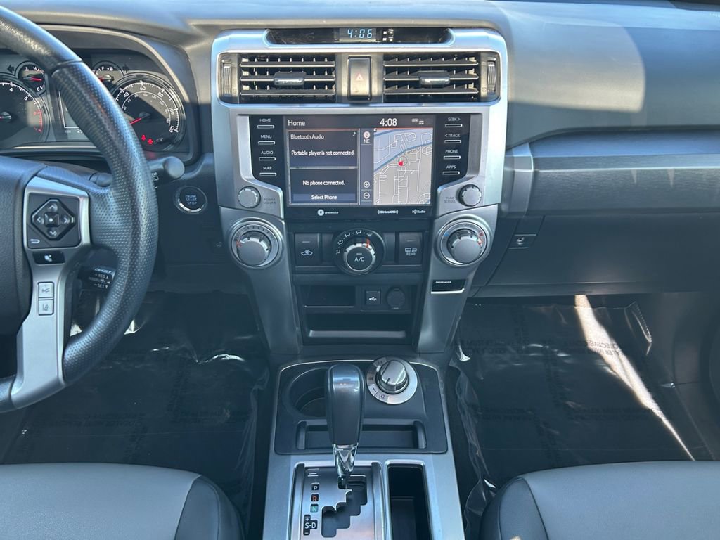 Used 2024 Toyota 4Runner SR5 Premium w/ Moonroof Package AWD/4WD image 13