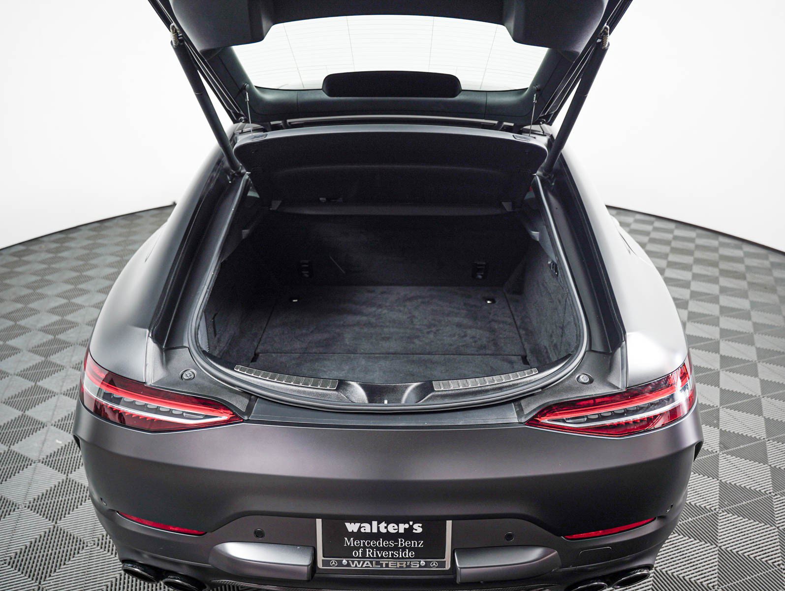 Used 2022 Mercedes-Benz AMG GT 53 image 5