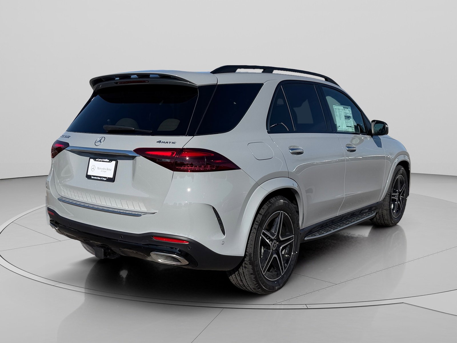 New 2026 Mercedes-Benz GLE 580 4MATIC image 5