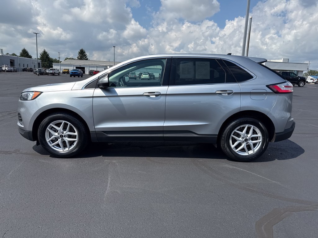Used 2024 Ford Edge SEL w/ Convenience Package AWD/4WD image 5