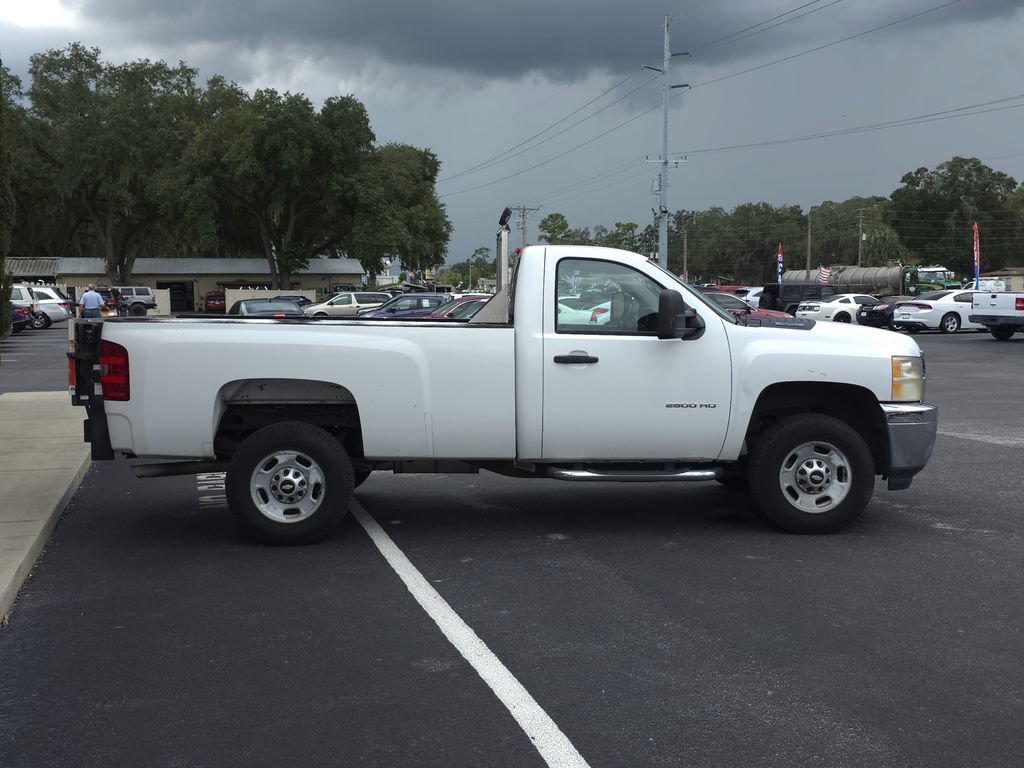 Used 2011 Chevrolet Silverado 2500 W/T RWD image 4
