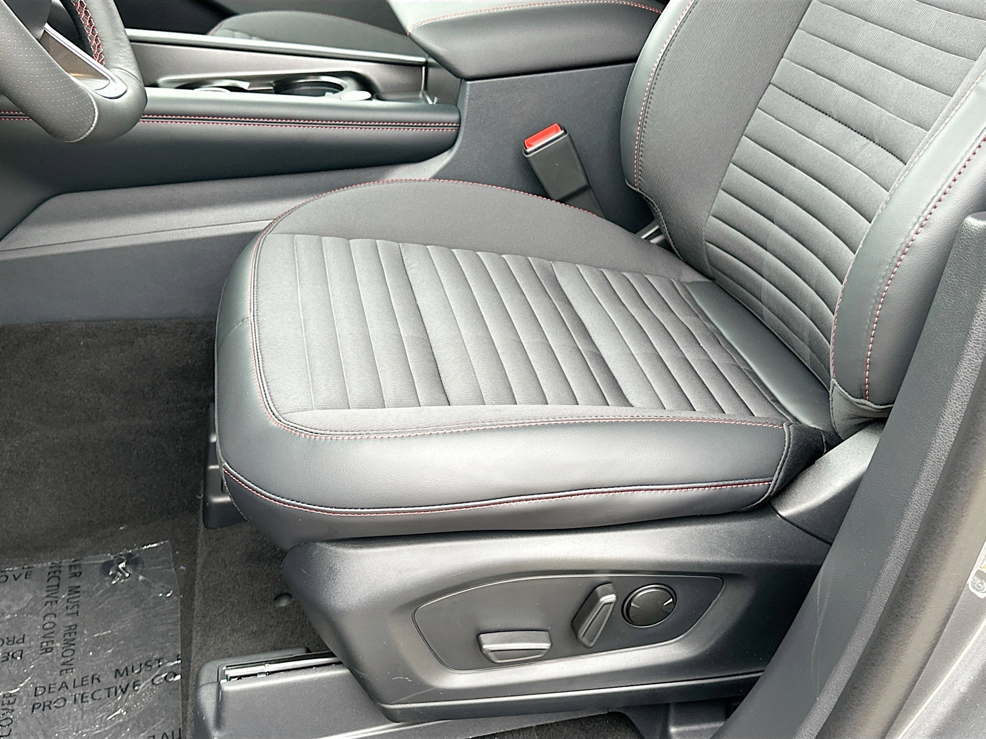 New 2026 Ford Explorer ST-Line image 14