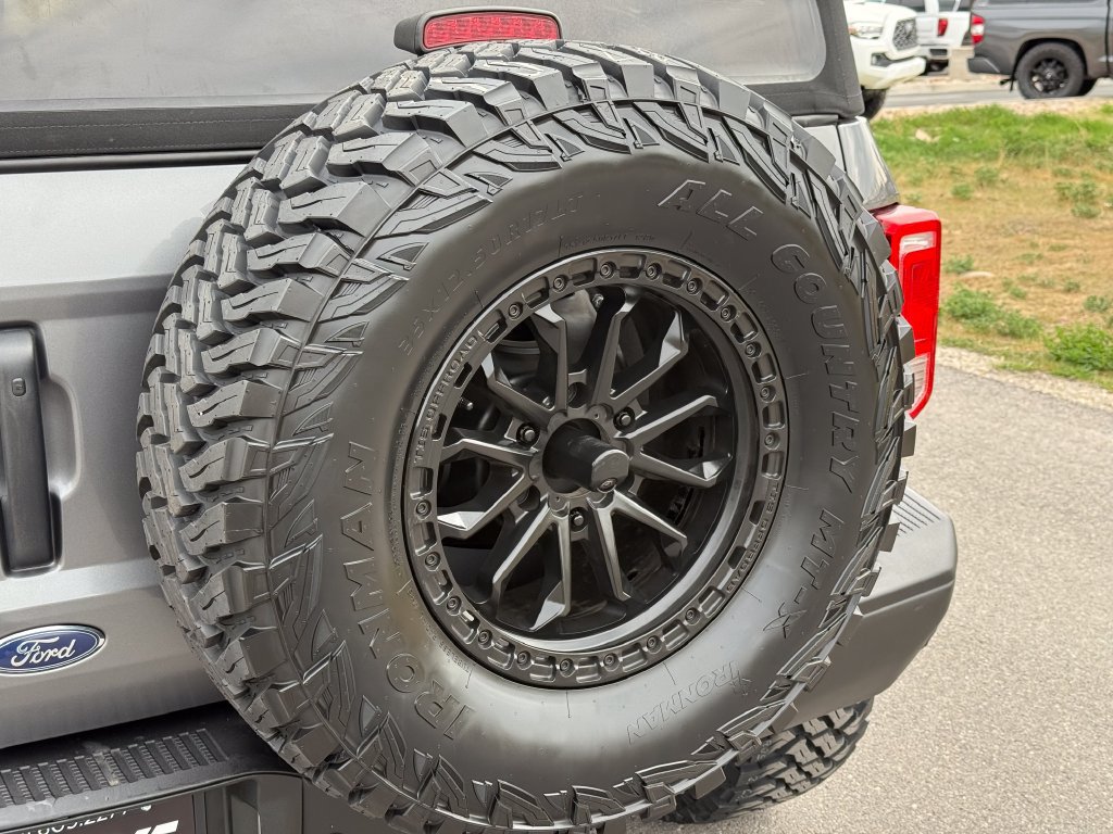 Used 2023 Ford Bronco Black Diamond AWD/4WD image 15